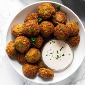falafels et sauce au yaourt