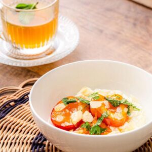 abricots rôtis au miel et au romarin avec son fromage blanc